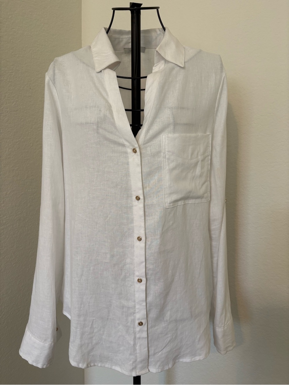 Love Tree White Button-Front Long Sleeve Linen Shirt